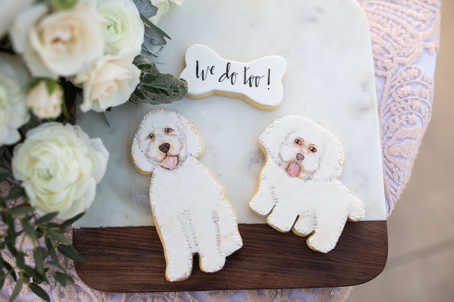 Wedding cake and cookies of the dogs. We do too cookies.