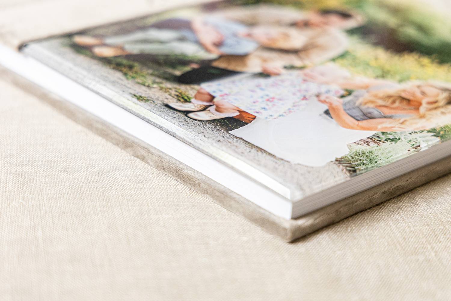 Heirloom Album Acrylic and Velvet Cover