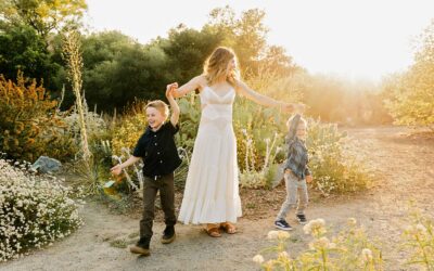 A Sun-Kissed Family Session in a California Native Plant Garden